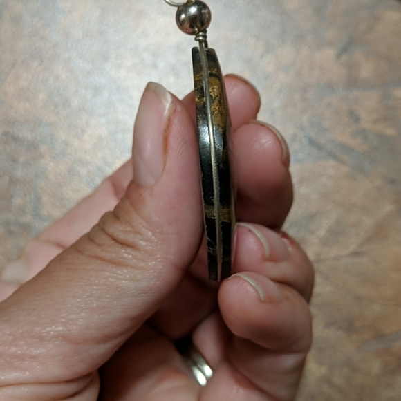 Pendant - Picture 4 of 4